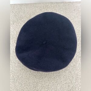 Classic Black Beret